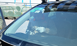 三招鑒別汽車車膜優劣