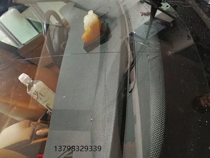 汽車玻璃裂痕怎麼處理