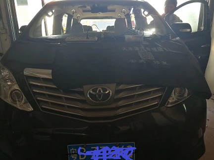 龍崗汽車玻璃修複