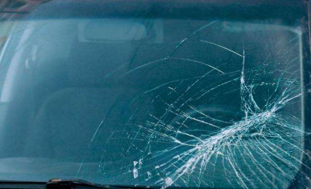 更換汽車前檔玻璃後需要注意的事項？