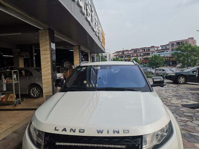 汽車前擋玻璃裂痕可以無痕修複嗎？